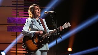 Brandi Carlile Performs an Acoustic Version of &#39;The Joke&#39;