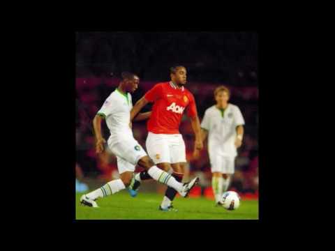 Ibrahim Diaby New York Cosmos at Old Trafford  01