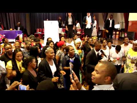 Baba ndiyambutsei rwizi RRW with vocalist Mr Gombakomba