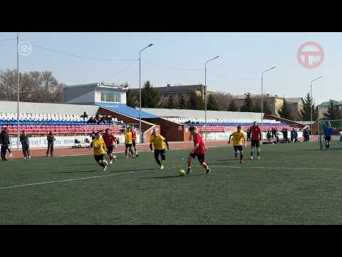 ⚽️ Соревнования по мини-футболу прошли на городском стадионе Уссурийска