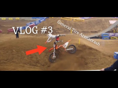 CARNAGE AT MEMPHIS ARENACROSS (Vlog #3)