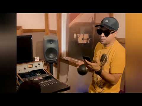 Chencho Corleone Ft  Ñengo Flow   La Llevo Al Cielo (En El Estudio )