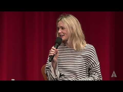 Thumbnail of the video: Academy Conversations: Wildlife