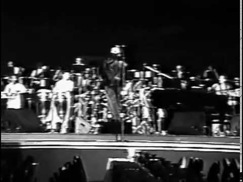 'The Funk Masters' on 'Top of the Pops'/ Barry White - Monte Carlo-rehearsal