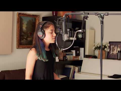 Leelou Garms - Halo Cover