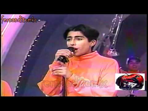 De sol a sol salserin canta Renny