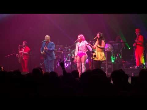 A sample of Turkuaz, Tiptoe through the Crypto