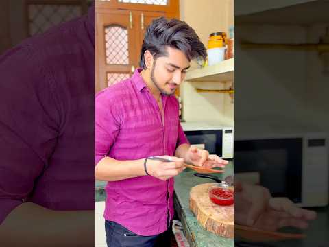 Strawberry Shake 🍓🍧 #recipe #cooking #food #eveningsnacks #streetfood #indianfood #youtubeshorts