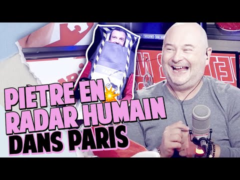PIÈTRE DÉGUISÉ EN RADAR GÉANT DANS PARIS