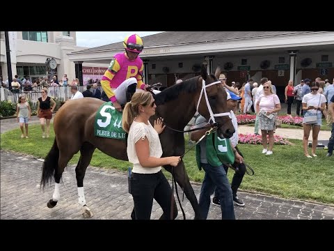 Shedaresthedevil wins the 2022 Fleur de Lis Stakes