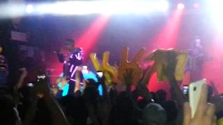 Two Fingerz Live @ Roma (Circolo Degli Artisti) - 02/05/2014 - DIN DON DAN