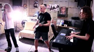 Video Slice of Bread - Nikdy sa nevzdávaj (Live Session) HD