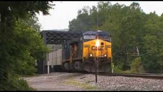 preview picture of video 'CSX N630 Coal Train at St. Albans, WV'