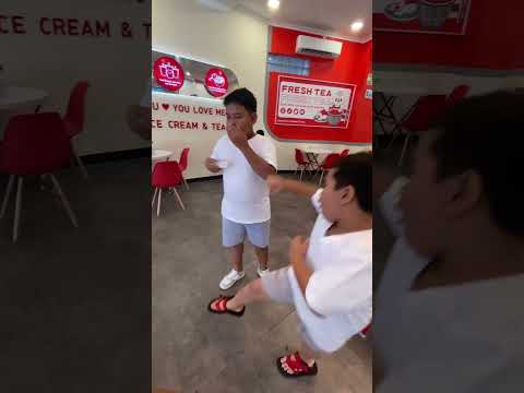 jajan ice cream mixue @NAJAIB #nafisafidela