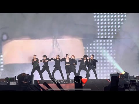 211127 FANCAM - Blood Sweat Tears / Fake Love - BTS PTD Day 1 @ SOFI - 4K 직캠