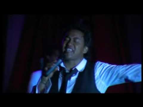 Hiara hivavaka isika - RIJA RASOLONDRAIBE - Live Palais des Sports