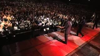 John Mellencamp - Crumblin&#39; Down (Live at Farm Aid 1997)