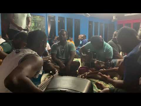 Mix Serenaders- Savu Ni Delai Lomai / Naseda / Dokidoki Sigidrigi- SAMTEX