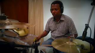 Solomon Samuel, drums solo