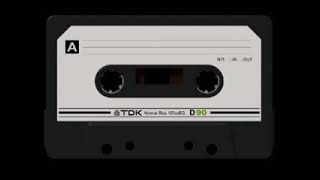 Download lagu Ellia Khadam _ Usah Kau Kenang. Asli mp3