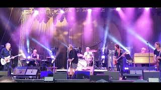 Jag går på promenaden Ulf Lundell    Norrköping 27 juli 2022