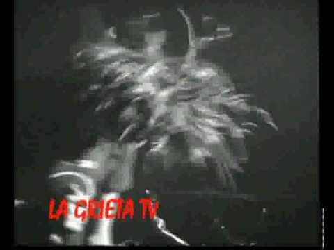 SANTOS INOCENTES - rockstar (prueba de sonido)  Ultra pop bar - Córdoba  27/09/2002