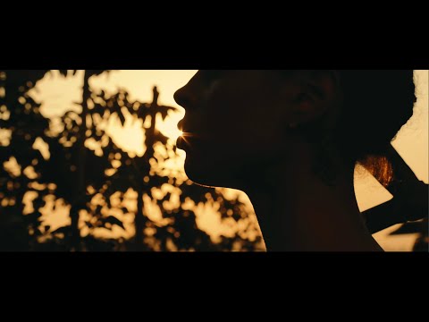 SALMA SKY - KALUBANGO (Official Video)