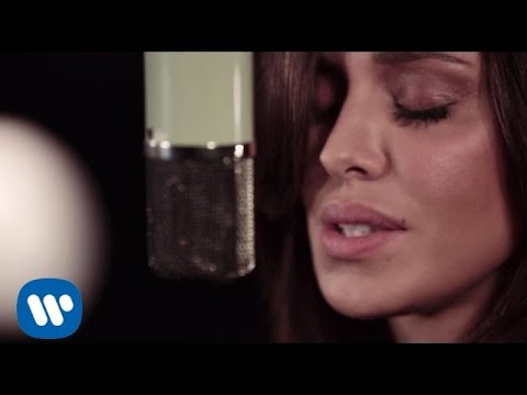 Maria Belén - Amarti è folle (Official Video)