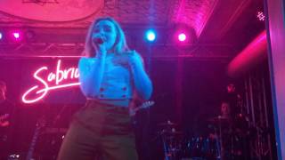 Sabrina Carpenter - Space (Live)