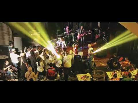 ASTREE The Band -  Magnificent [U2 Cover Version] - Live at U2 Nite 2022