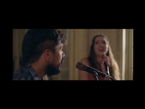 Tan Austera, de Toto Yulelé - Los abrazos son instantes decisivos - Ep. XVI