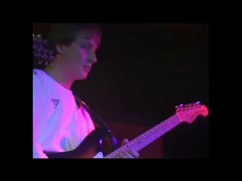 Zenit Mr. / Mrs. 1985 - side one