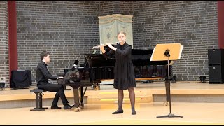 Download lagu C. Stamitz, Konzert für Flöte in G-Dur, Kathi Redlich mp3