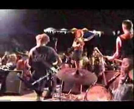 Zeměžluč - Zeměžluč - Live Pod parou 2004