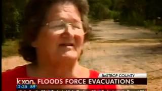 preview picture of video 'Flash flooding and evacuations'