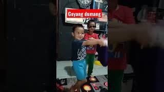 Download lagu Goyang Dumang bocil mp3