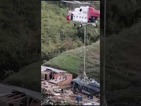 Rescate del helicóptero en Anori Antioquia