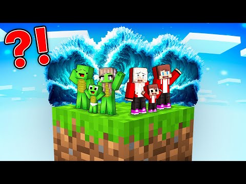 EPIC TSUNAMI vs. Mikey Family & JJ Family Block in Minecraft (Maizen)