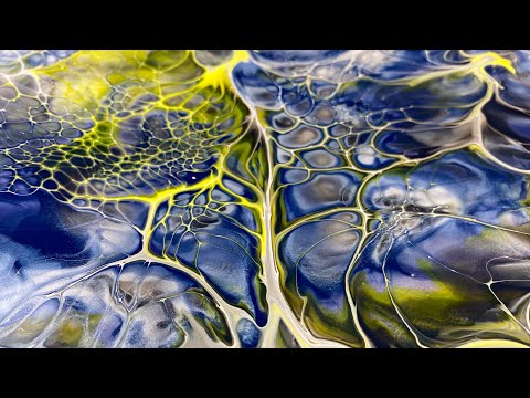 050 - Ocean Blue / Spin Bloom / #sheleeart