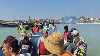 Download lagu Setelah Ombak Reda, 1 Capten dan 15 ABK Langsung Gass Melaut Lagi - Vlog Nelayan Story mp3 Download lagu Setelah Ombak Reda, 1 Capten dan 15 ABK Langsung Gass Melaut Lagi - Vlog Nelayan Story mp3