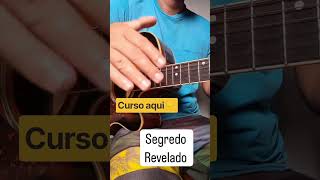 aula de violão . essa a uma batida muito usada