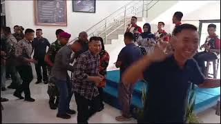Download lagu Dafrin Band AKA Tombak Band - (Alvin, Mila & Reza) - (Cover Karena Su Sayang) - Marinir Katapop mp3