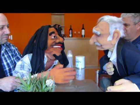 PEPE MUJICA PIDE CONSEJO A BOB MARLEY