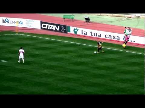 Bari Juve Stabia 2-0 incredibile coast to coast due azioni da goal sprecate