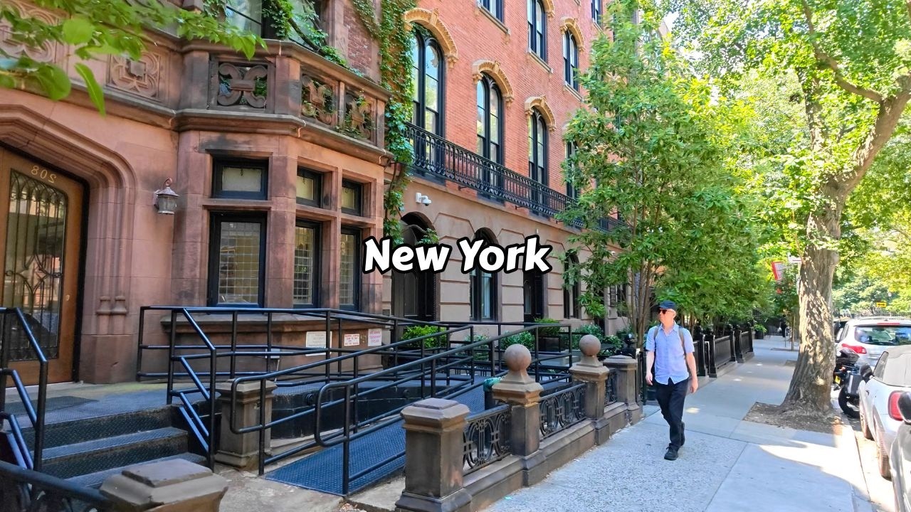 Touring NYC’s Most Exclusive Neighborhood Gramercy Park