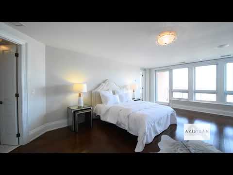 301-111 Forsythe Street, Oakville - Luxury Condo – Stunning Views