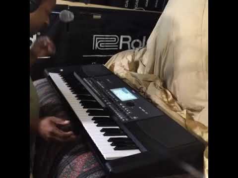 Mystery Keyboard Korg PA-600 Kris Nicholson