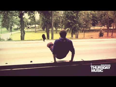 Venus - Azealia Banks ft. Paul Oakenfold