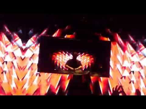 Markus Schulz - Love Me Like You Never Did ft Ethan Thompson, canli Istanbul