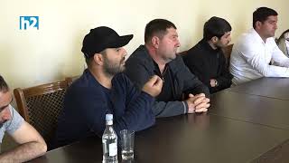 Պարսկական լոլիկ մի՛ բերեք, որ մեր տանջանքն էլ գին ունենա․ գյուղացիները՝ փոխնախարարին/ Լրաբեր